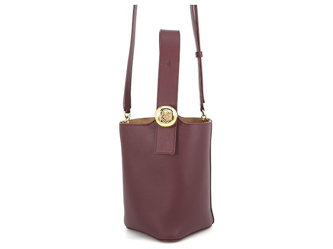 Sac à main Loewe Pebble Baguette en cuir Bordeaux