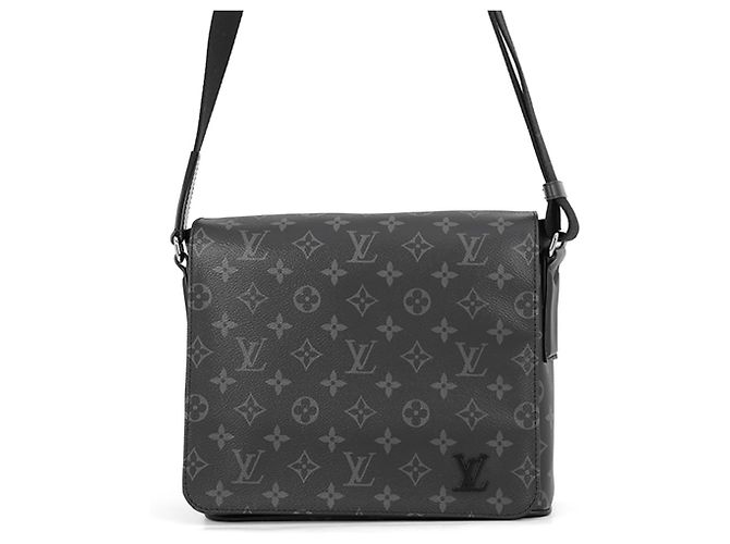 Borsa a tracolla Louis Vuitton Monogram Eclipse District PM Nero Monogramma
