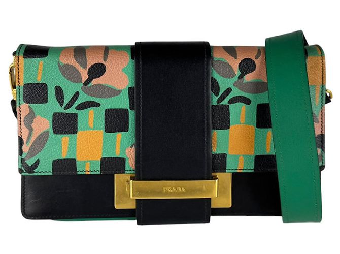 Borsa a tracolla Prada in pelle nera e verde Nero