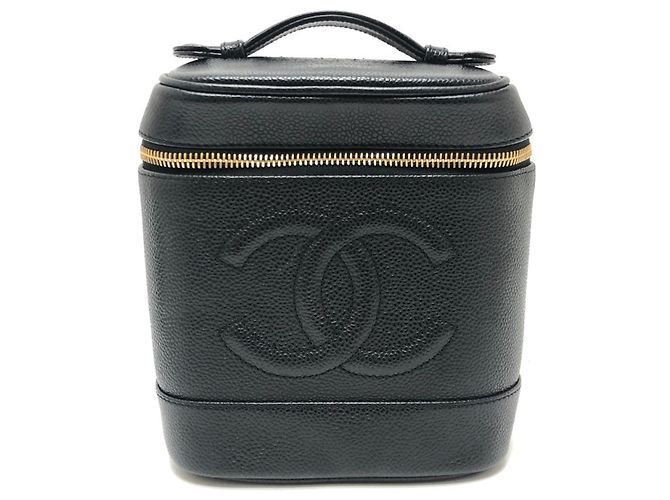 Chanel A01998 CC Coco Mark Vertical Vanity Bag Preto