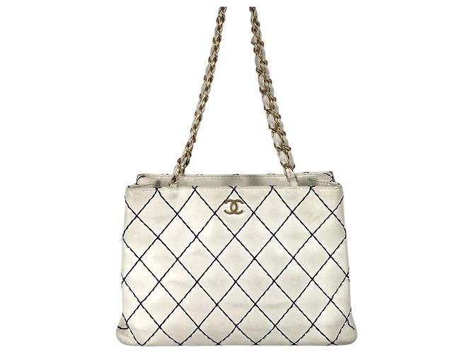 Chanel Wild Stitch CC Coco Mark Logo Tasche Weiß Marineblau