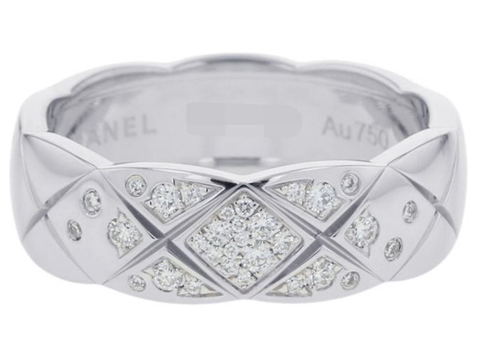 Chanel Coco Crush Medium Band Ring