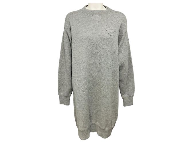 Prada Langärmeliges Kaschmir-Strickkleid mit Rundhalsausschnitt, hellgrau meliert