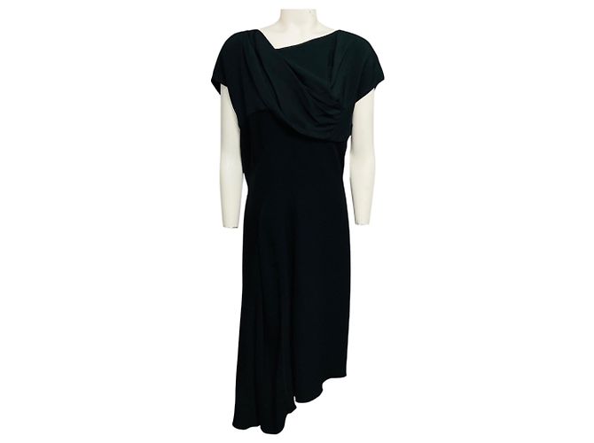 Vestido midi de seda Louis Vuitton negro drapeado con dobladillo asimétrico