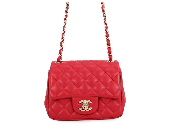 Borsa a tracolla Chanel Mini Matelassé con catena Rosso