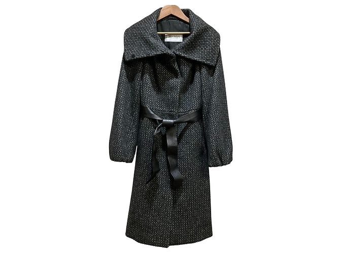 Max Mara Cashmere Blend Coat Black