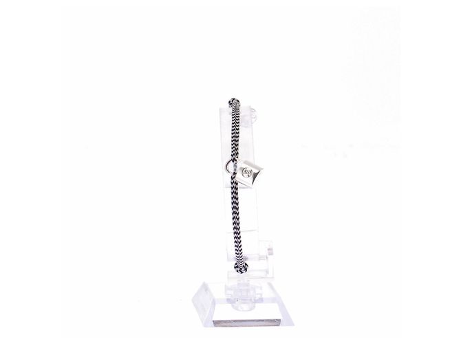 Louis Vuitton Pulsera Lock it Plata