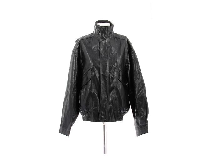 Autre Marque Schwarze Jacke in Lederoptik