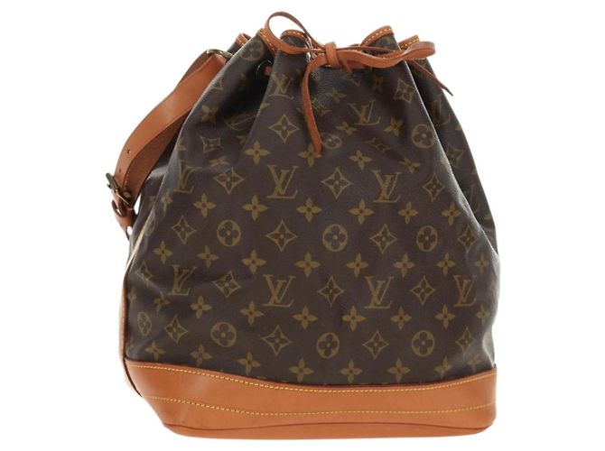 LOUIS VUITTON Monogram Noe Shoulder Bag M42224 LV
