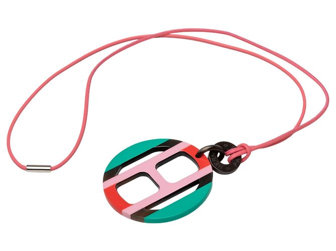Collana con pendente Hermès Multi Buffalo Horn H Equipe Multicolore