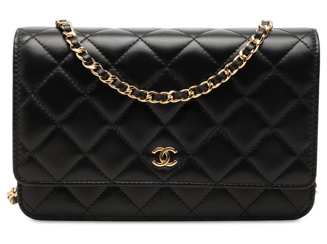 Chanel Wallet On Chain aus schwarzem gestepptem Lammleder CC