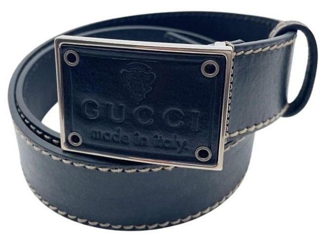 Gucci Black Leather Belt with Crest Plate