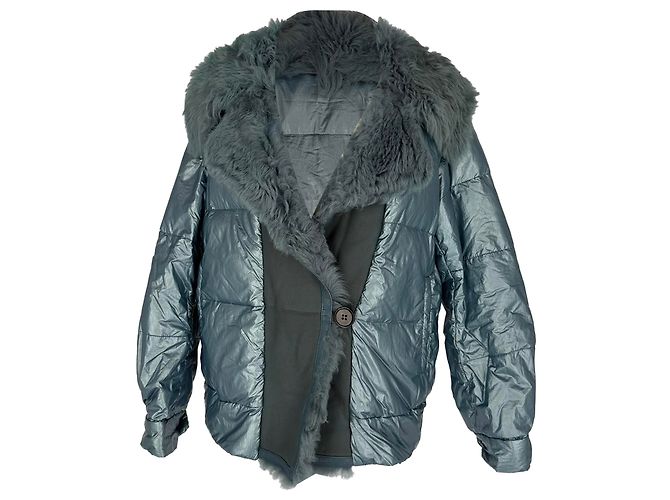 Casaco de Penas Prada com Capuz de Pele Sintética em Nylon Azul Claro
