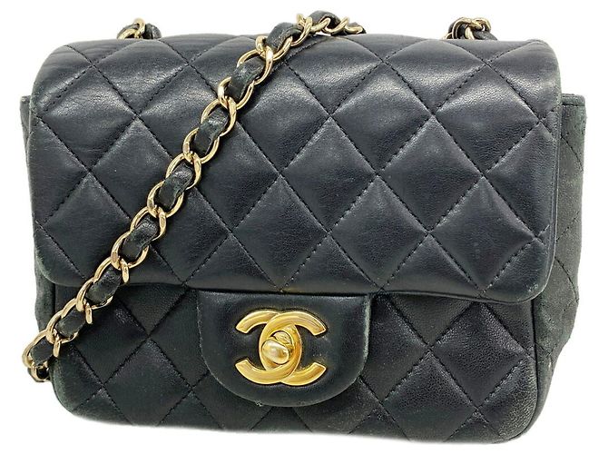 Borsa a tracolla Chanel Mini Matelassé con catena Nero