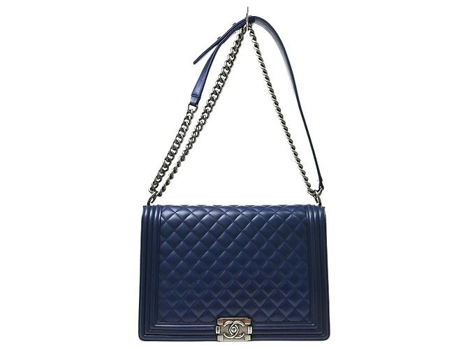 Chanel Boy Lambskin Large Blu