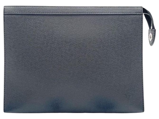 Pochette Louis Vuitton en cuir Taiga Ardoise Gris