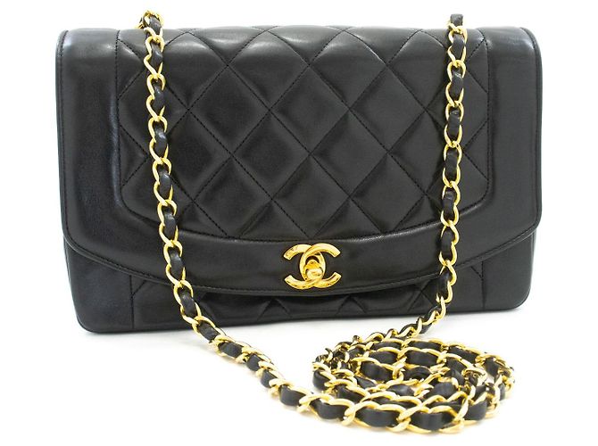 Diana Chanel Vintage Chain Curved Flap Quilted Leather Medium Noir
