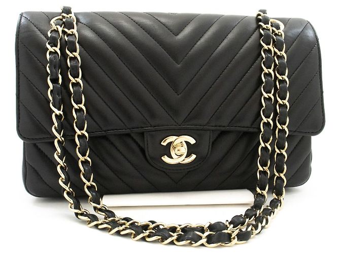 Chanel Timeless - Classic Double Flap Chevron Lambskin Medium Nero