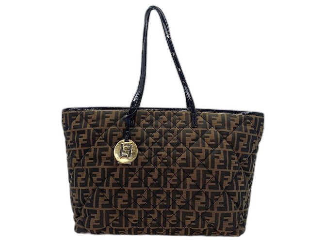 Fendi Zucca Tote Bag in Braun