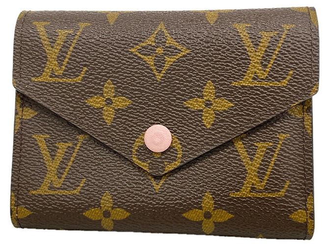 Cartera tri-fold Louis Vuitton en Rose Ballerine Rosa