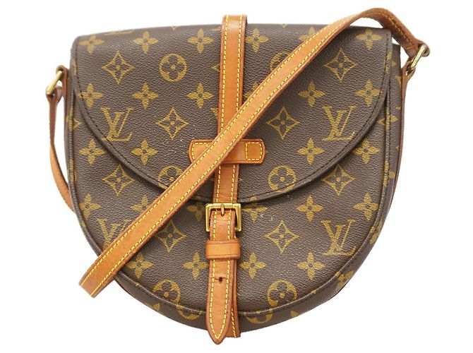 Bolsa de Ombro Louis Vuitton Monogram Chantilly MM Marrom