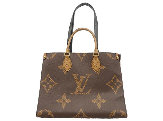 Saco Tote Louis Vuitton Monogram Giant Reverse OnTheGo MM Marrom