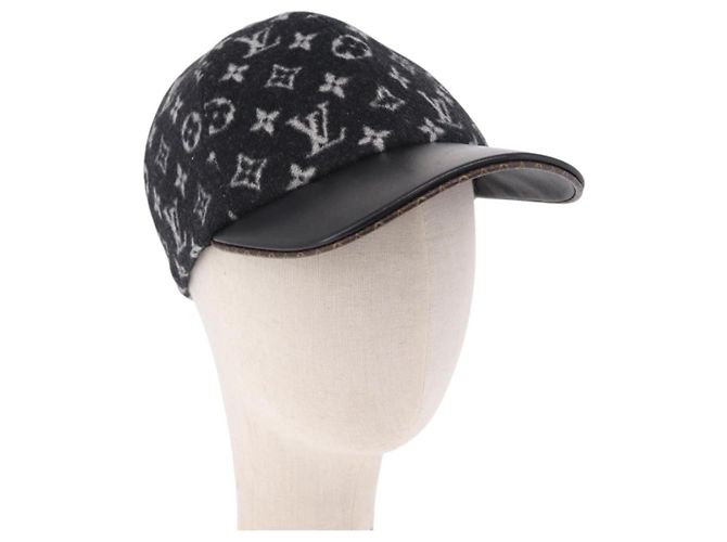 LOUIS VUITTON Monogram Carry on Hat Wool M Black M76712 LV Auth BA15278M Nero Monogramma