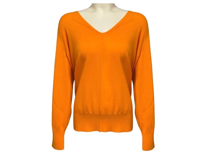 Akris Orange Kaschmir-Strickpullover mit langen Ärmeln und V-Ausschnitt