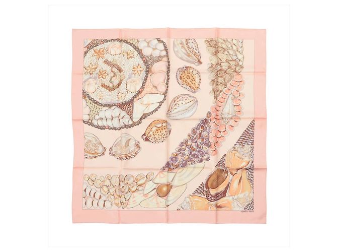 Hermès Carré 90 "Rocaille shells" Lenço de seda em Rosa