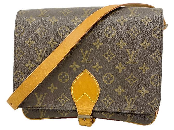 Bolso de hombro Louis Vuitton Monogram Cartouchiere GM Castaño