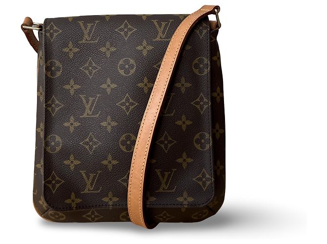 Louis Vuitton Musette Tango