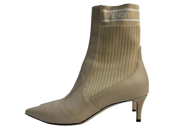 Fendi beige ankle boots with stretch-knit panel Sz.38 Pre-owned