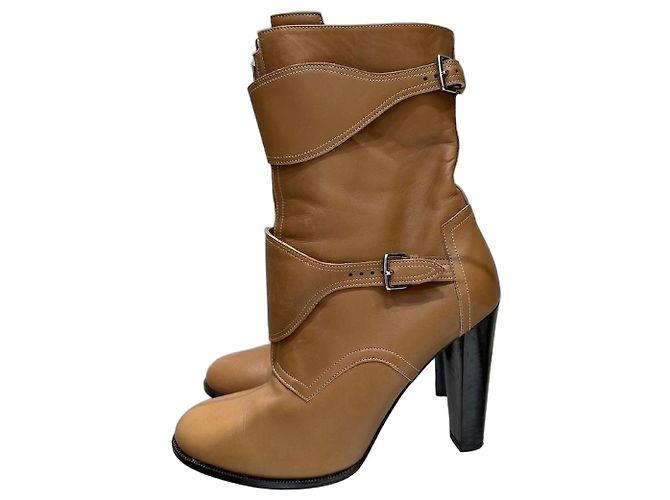 Botas de cano curto com fivela em couro Tan Hermès EU 40 seminovas