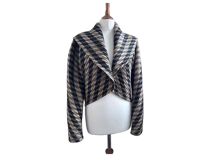 Issey Miyake Plissee-Jacke Schwarz Beige Grau