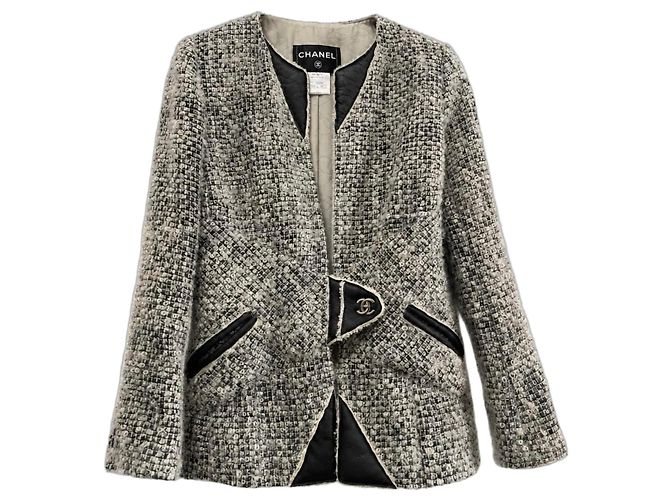 Chanel 10A Shanghai Tweed Jacke Grau Schwarz FR 36 Weiß