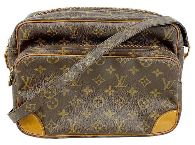 Bolso de hombro Nile Monogram Louis Vuitton Castaño
