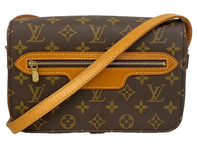 Bolso de hombro Louis Vuitton Monogram Saint Germain 24 Castaño