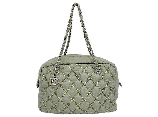 Saco Tote Chanel em nylon verde