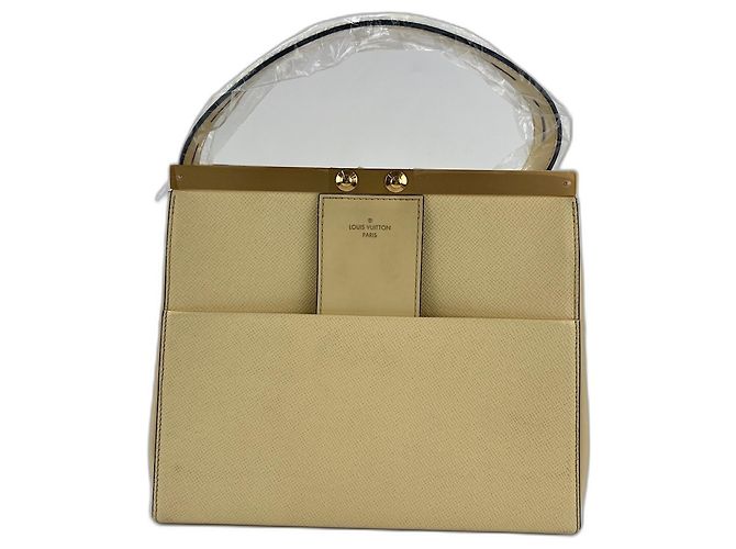 Bolso Tote City Frame Louis Vuitton Blanco