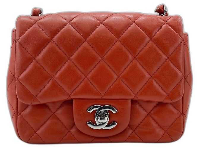 Bolsa de Ombro CHANEL Matelassé Laranja