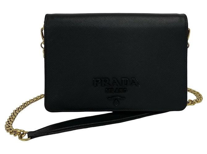 Bolsa de Ombro com Corrente em Couro Saffiano Prada Preto