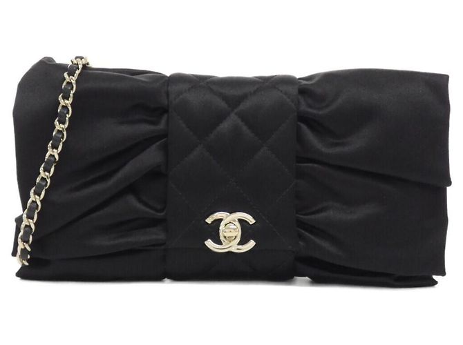 Borsa a tracolla Chanel AS4098 in raso nero