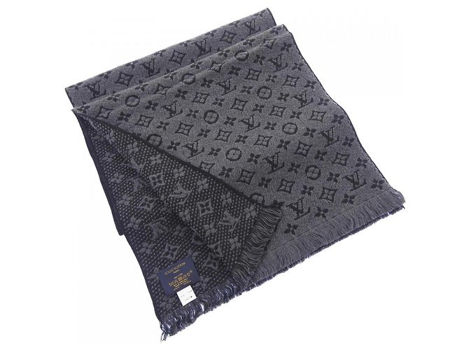 Louis Vuitton Monogram Classic Stole Brown Black
