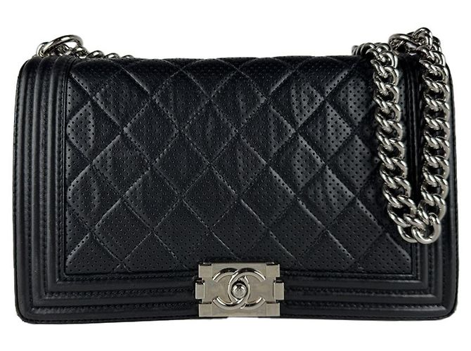 Borsa a tracolla Chanel Boy Nero