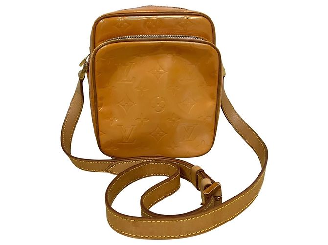 Bolso de hombro Louis Vuitton Worcester Amarillo