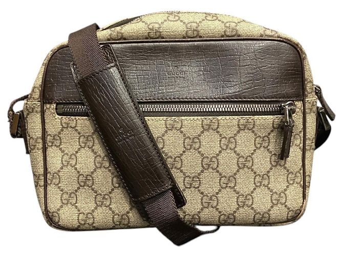 Gucci GG Supreme Schultertasche 114291