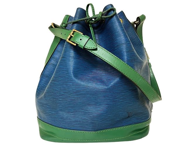 Bolsa de Ombro Louis Vuitton Noe Azul Verde