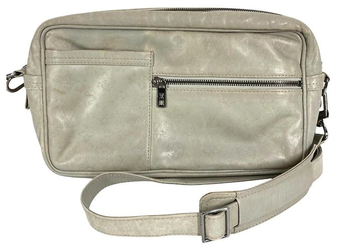 Borsa a tracolla Louis Vuitton Monogram Defile Ilvington Grigio