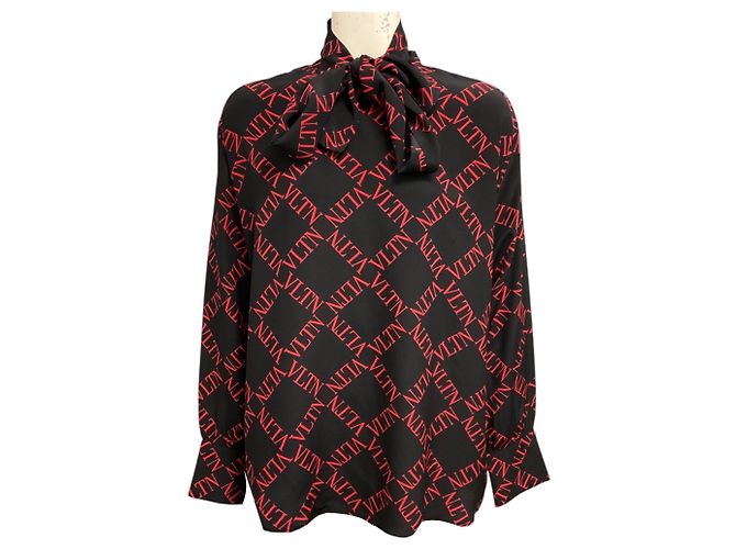 Valentino Garavani Valentino Black / Red Logo Print Seidenbluse Schwarz