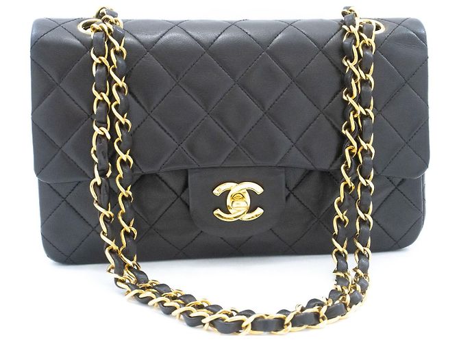 Chanel Classic Flap Lambskin Small Noir